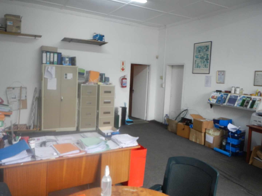 To Let commercial Property for Rent in Diep River Western Cape